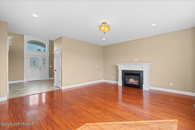 2798 S Barnyard Circle, Wasilla, AK 99654