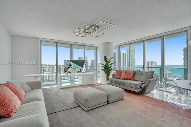 330 Sunny Isles Blvd 5-2207, Sunny Isles Beach, FL 33160