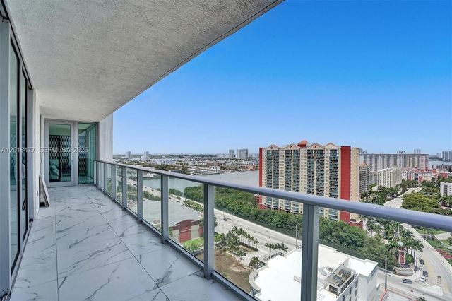 330 Sunny Isles Blvd 5-2207, Sunny Isles Beach, FL 33160