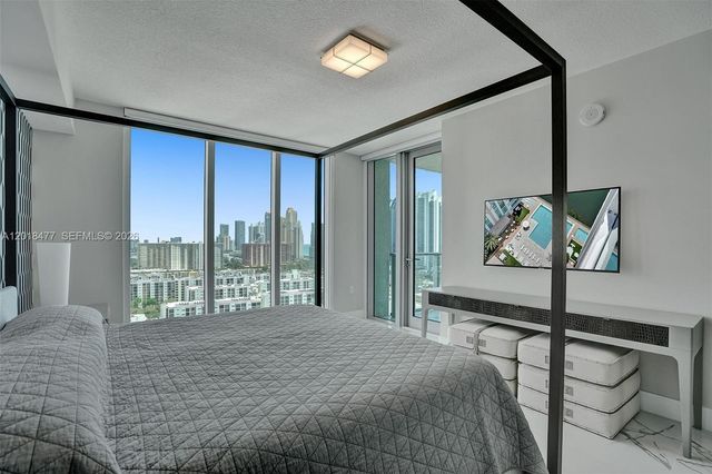 330 Sunny Isles Blvd 5-2207, Sunny Isles Beach, FL 33160