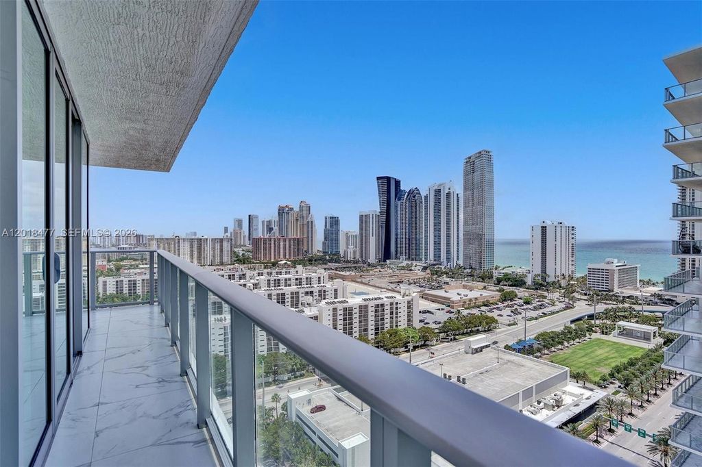 330 Sunny Isles Blvd 5-2207, Sunny Isles Beach, FL 33160