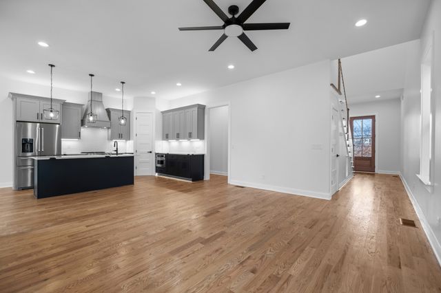 2310 18th Ave, N, Nashville, TN 37208