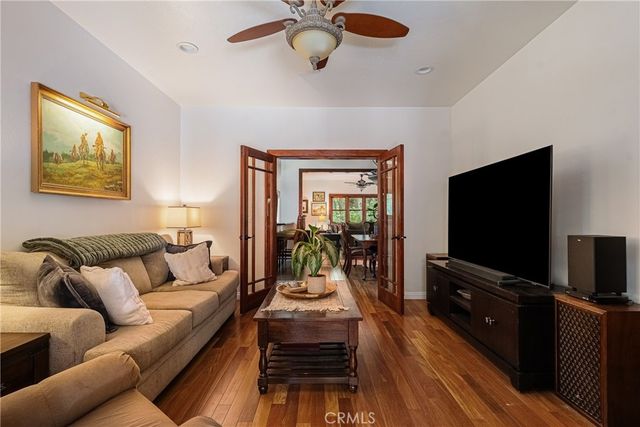 1820 Old Waterman Canyon, San Bernardino, CA 92404