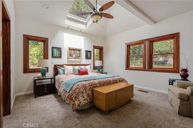 1820 Old Waterman Canyon, San Bernardino, CA 92404