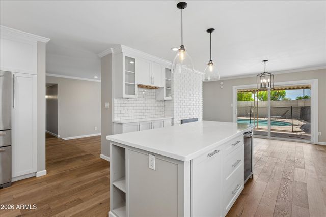 5401 E BECK Lane, Scottsdale, AZ 85254