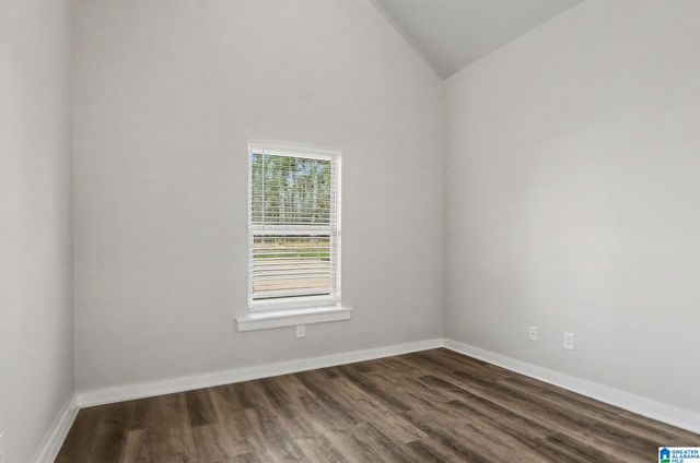 210 AVALON WAY, Clanton, AL 35045