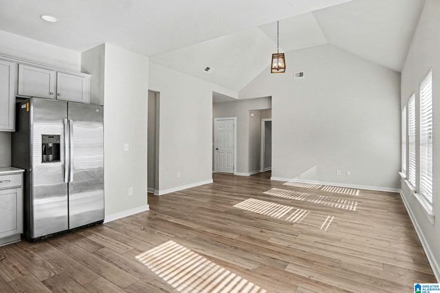 210 AVALON WAY, Clanton, AL 35045