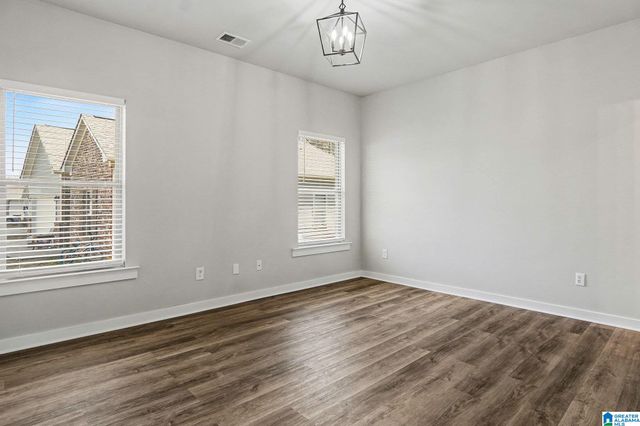 210 AVALON WAY, Clanton, AL 35045