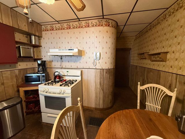 22 BARTHOLDI AVE, Jc, Greenville, NJ 07305