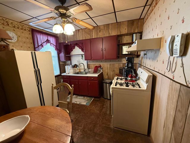22 BARTHOLDI AVE, Jc, Greenville, NJ 07305