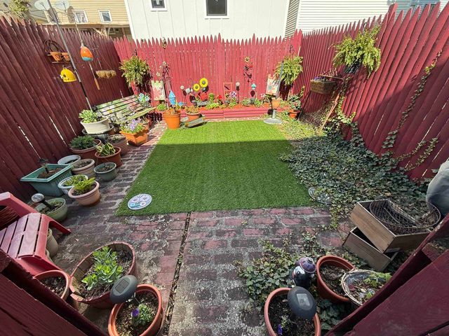 22 BARTHOLDI AVE, Jc, Greenville, NJ 07305