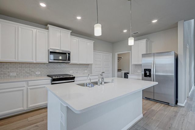 17613 Rosette Grass Drive, Conroe, TX 77385