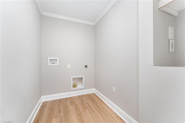 129 Lake Street, Elkin, NC 28621