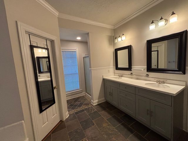 1234 Indian Autumn Trace, Houston, TX 77062