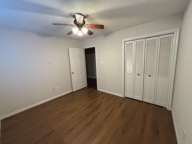 1234 Indian Autumn Trace, Houston, TX 77062