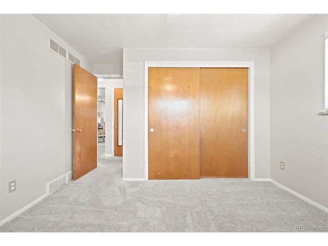 8402 Chase St, Arvada, CO 80003
