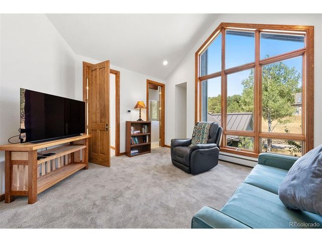 25763 Bristlecone Ct, Golden, CO 80401