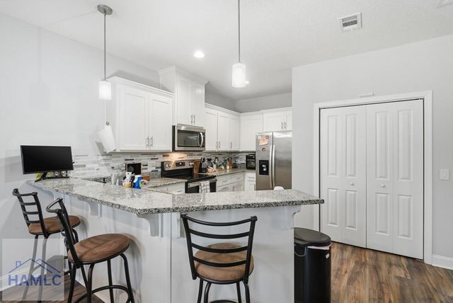 729 Fairview Circle, Hinesville, GA 31313