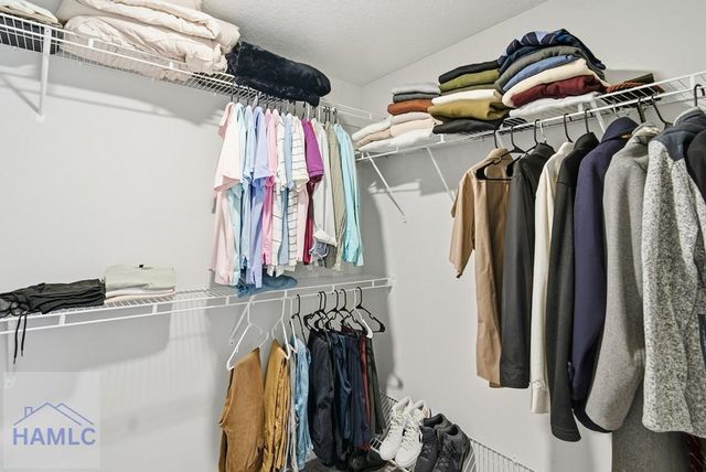 729 Fairview Circle, Hinesville, GA 31313