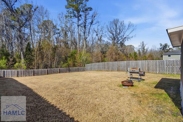 729 Fairview Circle, Hinesville, GA 31313