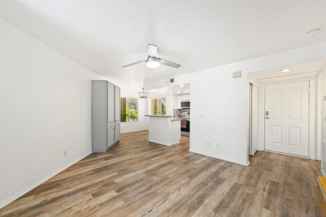 1270 Cleveland M111, San Diego, CA 92103