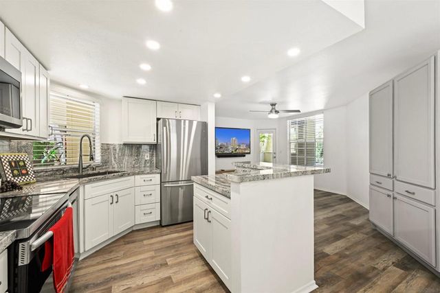 1270 Cleveland M111, San Diego, CA 92103