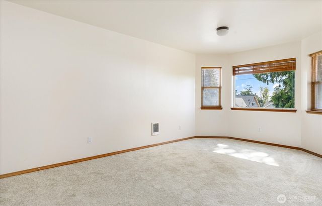 1279 Halsey Drive, Coupeville, WA 98239