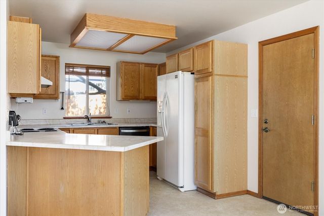 1279 Halsey Drive, Coupeville, WA 98239