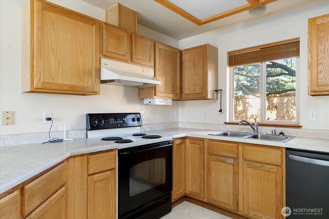 1279 Halsey Drive, Coupeville, WA 98239