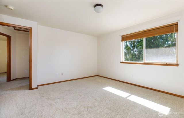 1279 Halsey Drive, Coupeville, WA 98239