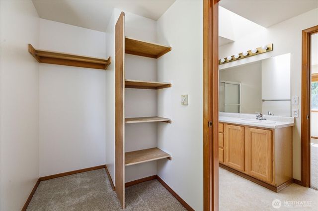 1279 Halsey Drive, Coupeville, WA 98239