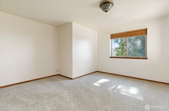 1279 Halsey Drive, Coupeville, WA 98239