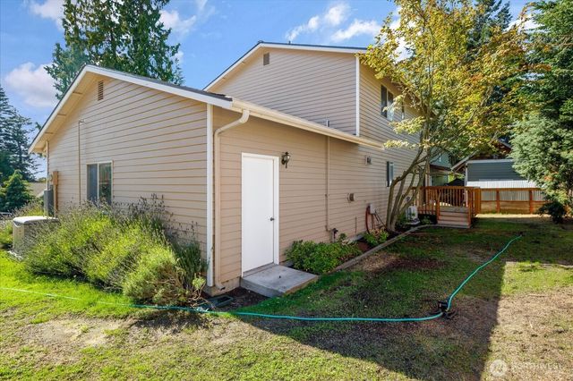 1279 Halsey Drive, Coupeville, WA 98239