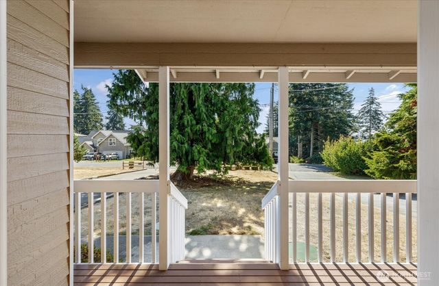 1279 Halsey Drive, Coupeville, WA 98239