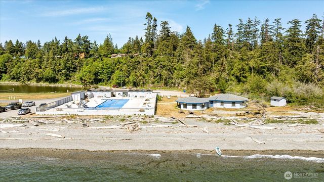1279 Halsey Drive, Coupeville, WA 98239