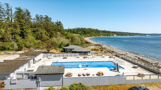 1279 Halsey Drive, Coupeville, WA 98239