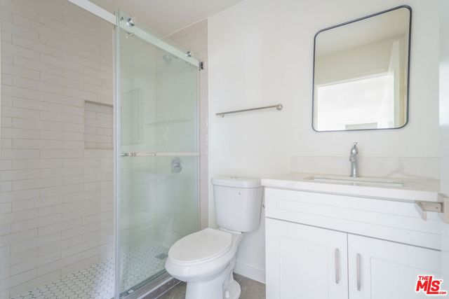 2896 W 14th Street, Los Angeles, CA 90006