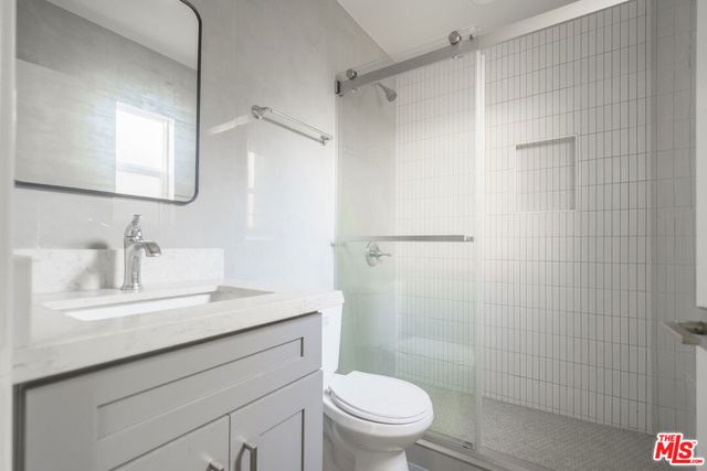 2896 W 14th Street, Los Angeles, CA 90006