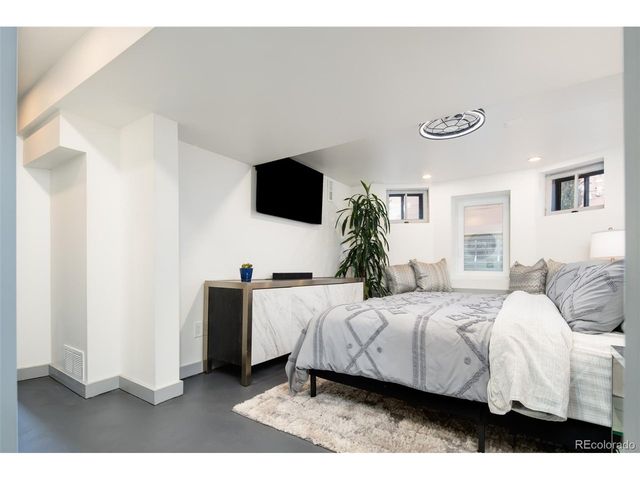 2036 Eliot St, Denver, CO 80211