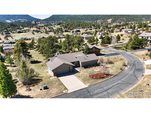 272 Solomon Dr, Estes Park, CO 80517