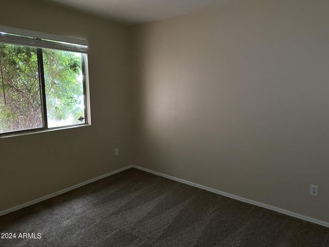 1006 S Slater Circle, Mesa, AZ 85206