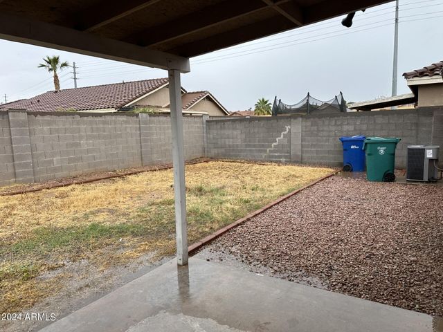 1006 S Slater Circle, Mesa, AZ 85206