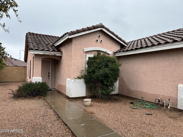 1006 S Slater Circle, Mesa, AZ 85206
