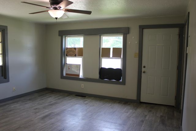 4100 Liverpool Road, Lake Station, IN 46405