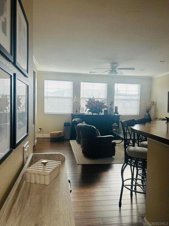 Image 7 of property listing at 270 Benviana Dr 150, Chula Vista, CA 91914