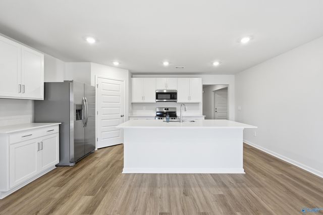 9943 Sequoyah Cove Drive, Owens Cross Roads, AL 35763