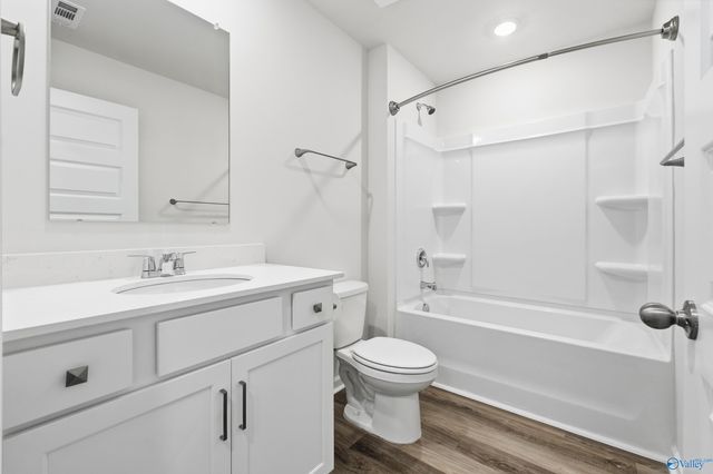 9943 Sequoyah Cove Drive, Owens Cross Roads, AL 35763