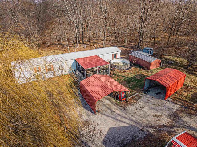 201 E COUNTY RD. 475 S., Winslow, IN 47598