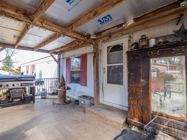 201 E COUNTY RD. 475 S., Winslow, IN 47598