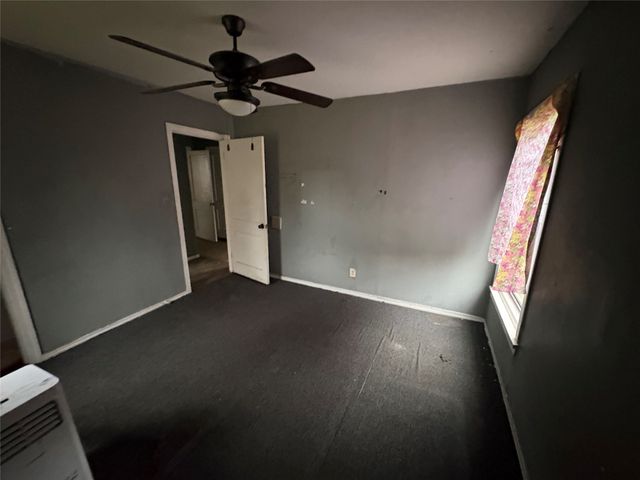 618 W 75th, Shreveport, LA 71106